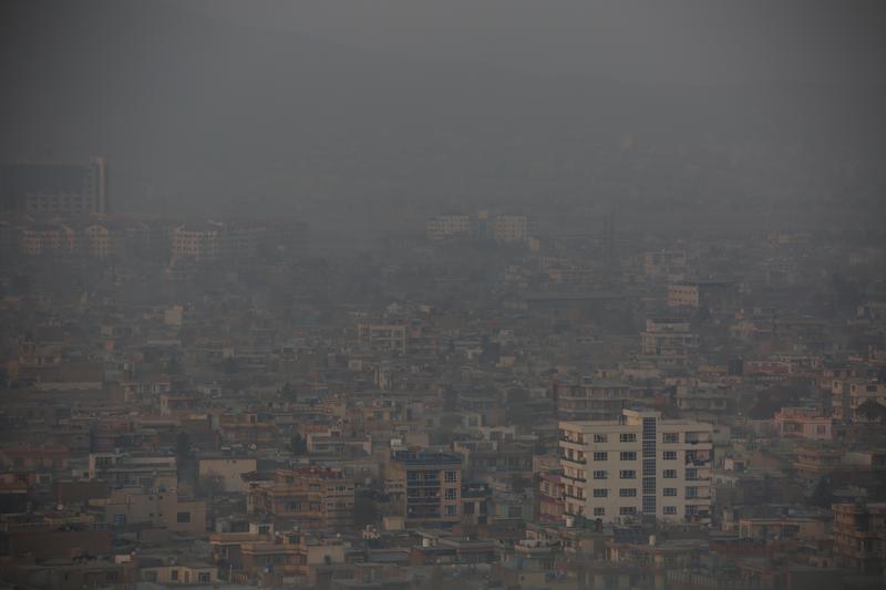 Emisiones en Kabul presagian invierno difícil